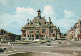 CPM. RETHEL . L'HOTEL DE VILLE . CARTE ECRITE AU VERSO - Rethel