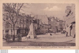 Z9-24) RIBERAC (DORDOGNE) PLACE DE LA LIBERTE - MONUMENT COMMEMORATIF GUERRE (1914 - 1918) - ( 2 SCANS ) - Riberac