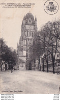 Y13-17) SAINTES - PLACE  DU SYNODE ET CLOCHER DE LA CATHEDRALE SAINT PIERRE (RECONSTRUITE DE 1117 A 1127) - ( 2 SCANS ) - Saintes