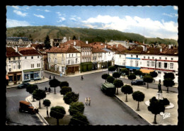 55 - LIGNY-EN-BARROIS - PLACE DE LA REPUBLIQUE - Ligny En Barrois