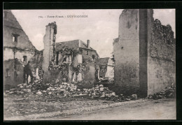 CPA Guewenheim /Haute-Alsace, Vue De La Rue Avec Des Maisons En Ruines  - Sonstige & Ohne Zuordnung