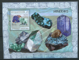 Mozambique ** Bloc N° 169 - Minerais - Minéraux