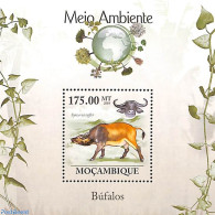 Mozambique 2010 Buffel S/s, Mint NH, Nature - Cattle - Mozambique