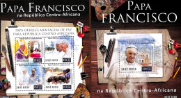 Guinea Bissau 2015 Pope Francis 2 S/s, Mint NH, Religion - Pope - Religion - Pausen