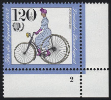 1245 Jugend Historische Fahrräder 120+60 Pf ** FN2 - Ungebraucht