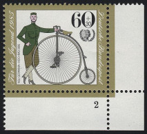 1243 Jugend Historische Fahrräder 60+30 Pf ** FN2 - Ongebruikt