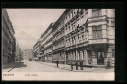 AK Berlin-Spandau, Lutherstrasse Mit Geschäft  - Spandau