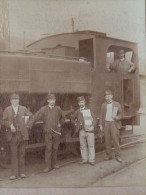 Ancienne Photographie Sépia Collée Sur Un Carton épais / Locomotive à Vapeur + Cheminots / Loco N° 403 Ou 408 - Trains