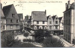 18 BOURGES Carte Postale Ancienne /REF - V7453 - Sonstige & Ohne Zuordnung