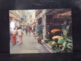 424 . CANNES . LA RUE MEYNADIER . - Cannes