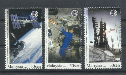 MALASIA , TEMA ESPACIO   MNH  ** - Asien