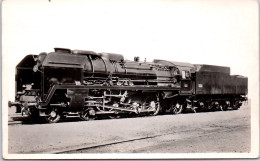 TRAIN LOCOMOTIVE MACHINE T36.T34 Carte Postale Ancienne /REF -VP9824 - Trains