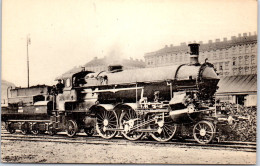TRAIN LOCOMOTIVE MACHINE AUTRICHIENNE Carte Postale Ancienne /REF -VP9877 - Trains