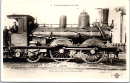 TRAIN LOCOMOTIVE MACHINE 445 Carte Postale Ancienne /REF -VP9826 - Trains