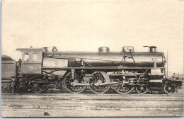 TRAIN LOCOMOTIVE MACHINE 3632 Carte Postale Ancienne /REF -VP9798 - Treni