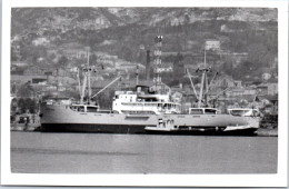 BATEAUX DE TRANSPORT  A IDENTIFIER Carte Postale Ancienne /REF -VP9749 - Commerce