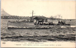 BATEAUX DE GUERRE LA DAGUE Carte Postale Ancienne /REF -VP9641 - Warships