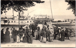 74 EVIAN LES BAINS Carte Postale Ancienne /REF -VP2661 - Autres & Non Classés