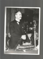 LORD CHAMBERLAIN , PHOTO JEAN - LOUP CHARMET BEAUVAL - Identified Persons