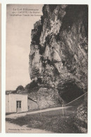 46 . Lacave . Le Rocher Surplombant L'entrée Des Grottes - Lacave