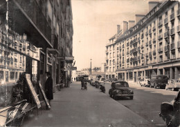 14 CAEN LA RUE DE VAUCELLES - Caen