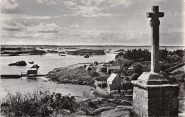 22 ILE DE BREHAT LA CROIX SAINT MICHEL 28 - Ile De Bréhat