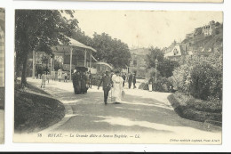 Puy De Dome , Royat , La Grande Allée Et Source Eugénie - Royat