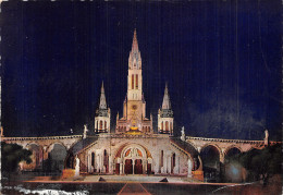 65 LOURDES LA BASILIQUE - Lourdes