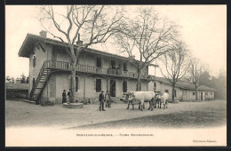 CPA Dompierre-sur-Besbre, Ferme Bourbonnaise  - Other & Unclassified