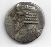 PARTHES - TETRADRACHME D'ARGENT DE GOTARZES II (An 40) - Orientalische Münzen