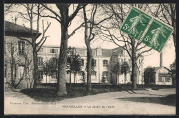 CPA Moisselles, Le Jardin De L`Asile  - Moisselles