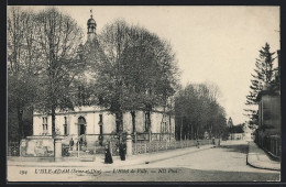 CPA L`Isle-Adam, L`Hôtel De Ville  - L'Isle Adam