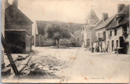 18 PREVERANGES - La Place De L'eglise. - Autres & Non Classés