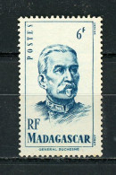 MADAGASCAR (RF) - CÉLÉBRITÉ: - N° Yt 314 (*) - Ungebraucht