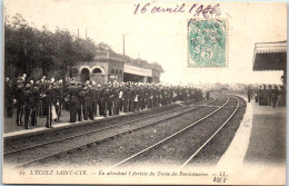 78 SAINT CYR - Arrivee Du Train Des Pensionnaires De L'ecole - St. Cyr L'Ecole