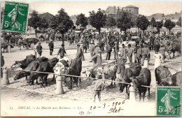 59 DOUAI - Le Marche Aux Bestiaux  - Douai