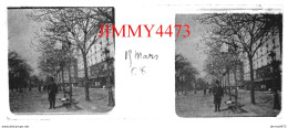 Une Rue Bien Animée En 1908 - Ville à Identifier - Plaque De Verre En Stéréo - Taille 43 X 107 Mlls - Glasdias