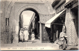 TUNISIE - TUNIS - La Porte Et Souk El Bey  - Túnez