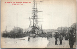 44 NANTES - Crue De 1910, Une Vue Du Quai De La Fosse - Nantes