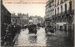 44 NANTES - Crue De 1910, Place De La Petite Hollande  - Nantes