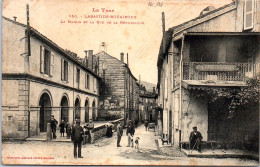 81 LABASTIDE ROUAIROUX - La Mairie Et Rue De La Republique  - Autres & Non Classés