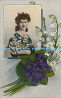 R176594 Old Postcard. Woman With Flowers. 1908 - Welt