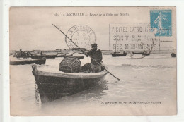 CP 17 LA ROCHELLE Retour De La Pêche Aux Moules - La Rochelle