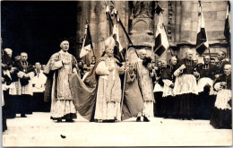 45 ORLEANS - CARTE PHOTO - Fetes Johannique, Sortie De La Cathedrale - Orleans