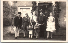 45 MELLEROY - CARTE PHOTO - Famille Lors De La Cavalcade De 1927 - Altri & Non Classificati