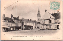 28 AUNEAU - La Place Du Marche  - Auneau