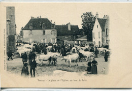 -- 58 -NIEVRE- TANAY-  La Place De L'Eglise Un Jour De Foire - Tannay