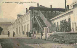 01 - Bellegarde - La Passerelle Des Dombes Et La Gare - Animée - CPA - Voyagée En 1915 - Voir Scans Recto-Verso - Bellegarde-sur-Valserine