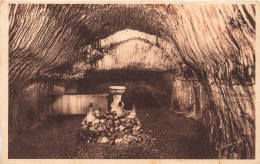 FRANCE- Troo - La Grotte Pétrifiante R D - Vue De L'intérieure - Carte Postale Ancienne - Vendome