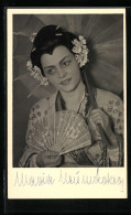 AK Opernsängerin Maria Neumärker In Madame Butterfly, Mit Original Autograph  - Oper